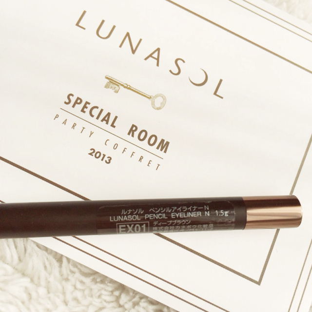 LUNASOL(ルナソル)の新品♡2013限定 2点セット★送料込 コスメ/美容のベースメイク/化粧品(その他)の商品写真