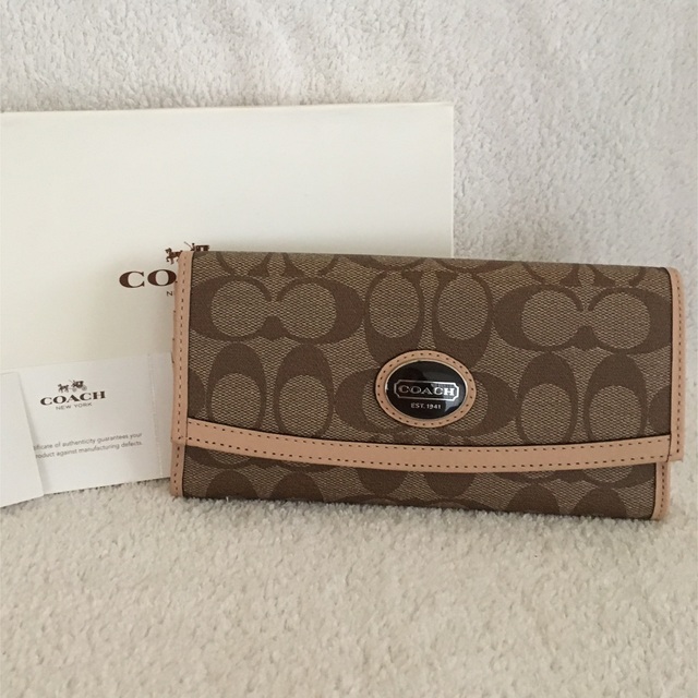 COACH(コーチ)の未使用 コーチ 長財布 レディースのファッション小物(財布)の商品写真