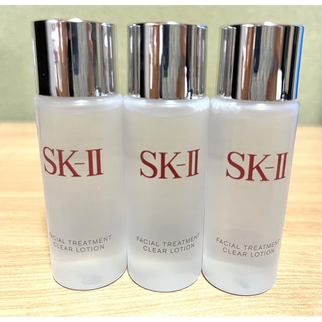 SK-II(エスケーツー)のSK2 フェイシャルトリートメントクリアローション30ml 3本 コスメ/美容のスキンケア/基礎化粧品(化粧水/ローション)の商品写真