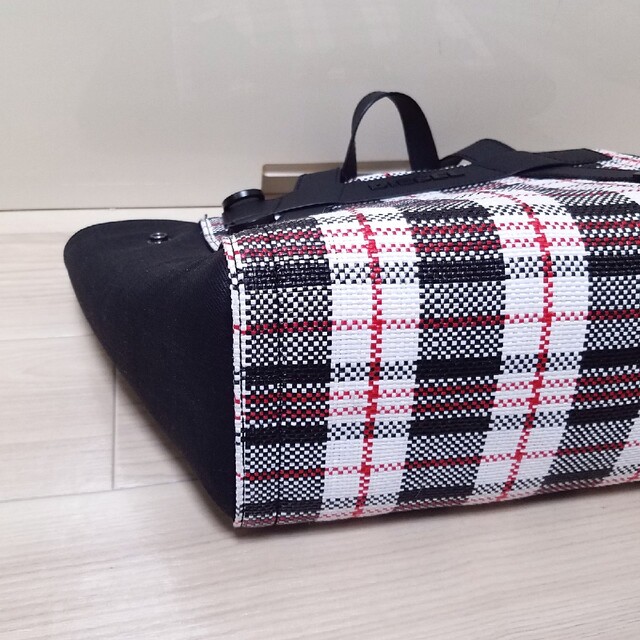 超美品 DIESEL 2way バッグハンドバッグ ショルダーバッグ チェック 超美品 DIESEL 2way バッグハンドバッグ ショルダーバッグ チェック