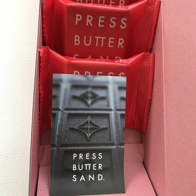 beik(ベイク)のプレスバターサンド （PRESS BUTTER SAND）あまおう苺　5個入 食品/飲料/酒の食品(菓子/デザート)の商品写真