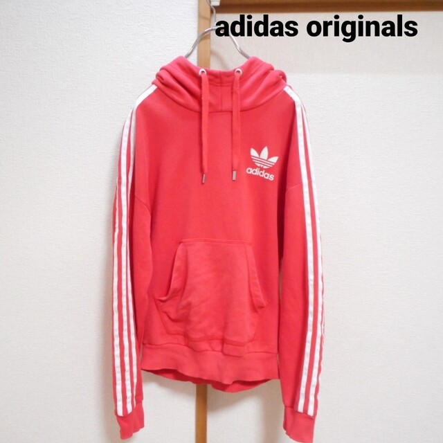 adidas originals　ワンポイントロゴパーカー