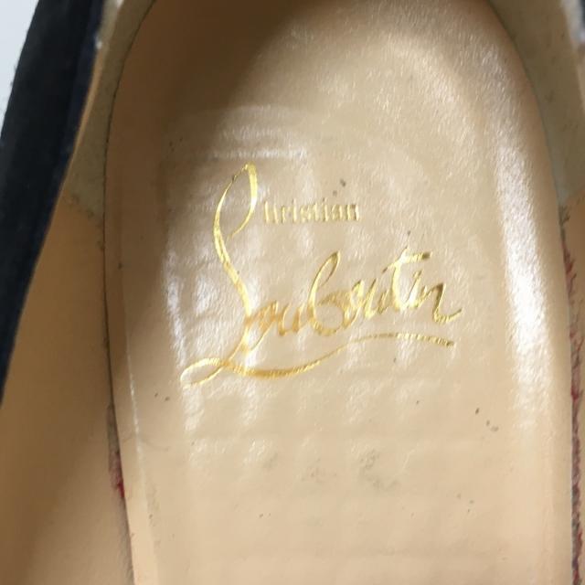 Christian Louboutin(クリスチャンルブタン)のクリスチャンルブタン パンプス 36 - 黒 レディースの靴/シューズ(ハイヒール/パンプス)の商品写真