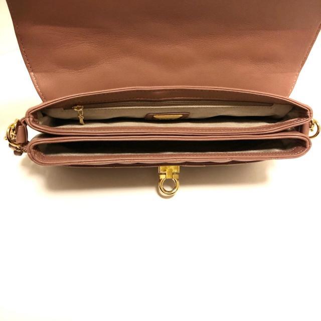 デンハマノ ハンドバッグ美品  - ステッチ レディースのバッグ(ハンドバッグ)の商品写真