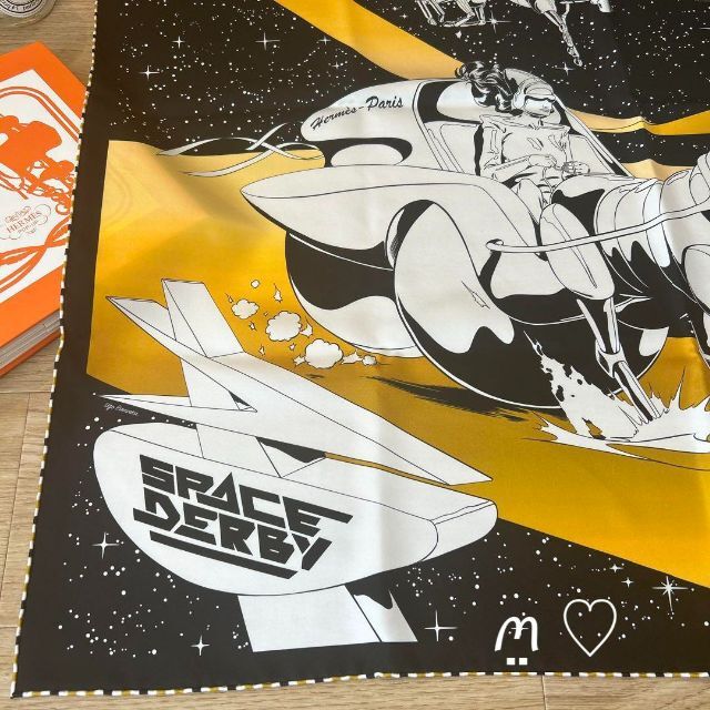 HERMES - HERMES エルメス カレ90 スペースダービー シルク HERMES - HERMES エルメス カレ90 スペースダービー シルク
