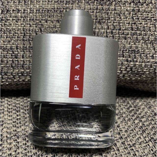 PRADA(プラダ)のプラダ　ルナロッサ　オーデトワレ コスメ/美容の香水(香水(女性用))の商品写真