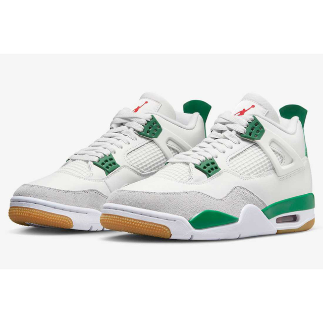 Nike SB × Air Jordan 4 "Pine Green"