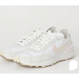 ナイキ(NIKE)のNIKE  W WAFFLE ONE ESS　DM7604-100(スニーカー)