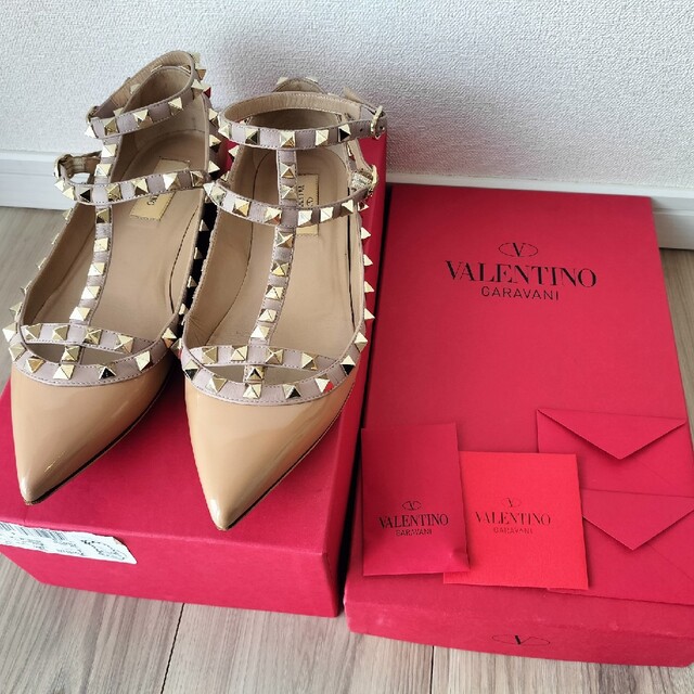 VALENTINO(ヴァレンティノ)の【aaa様】valentinoヴァレンティノ バレリーナ パンプス サイズ37 レディースの靴/シューズ(ハイヒール/パンプス)の商品写真