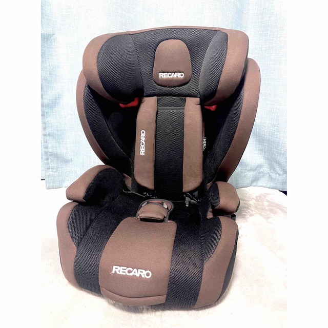 RECARO チャイルドシート　J1 Smile ジラッフェブラウン | フリマアプリ ラクマ