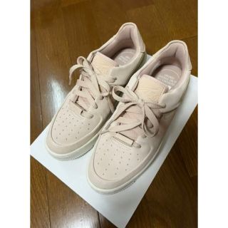 ナイキ エアフォース1 セージ ロー パーティクル ベージュ W 23cm