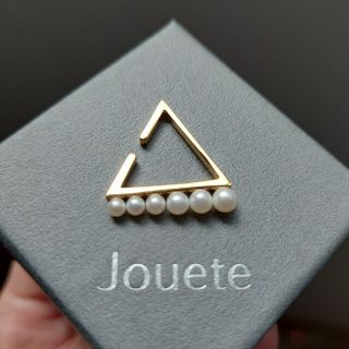 ジュエッテ(Jouete)の【未使用】Jouete イヤーカフス トライアングル パール(イヤリング)