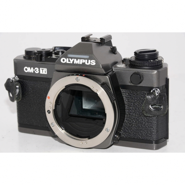 カメラ【外観特上級】オリンパス　OLYMPUS OM-3 Ti