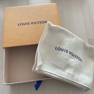 ルイヴィトン(LOUIS VUITTON)のLOUIS VUITTON 箱ケース(内袋あり)(ショップ袋)