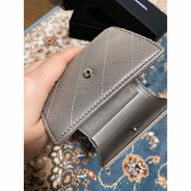 CHANEL(シャネル)の【期間限定値下げ中】CHANEL SmallFlap D.Gray レディースのファッション小物(財布)の商品写真