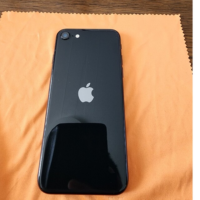 iPhone SE2 64GB ブラック