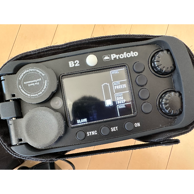 予備バッテリー付】Profoto B2（2灯キット)・プロフォト スマホ/家電/カメラのカメラ(ストロボ/照明)の商品写真