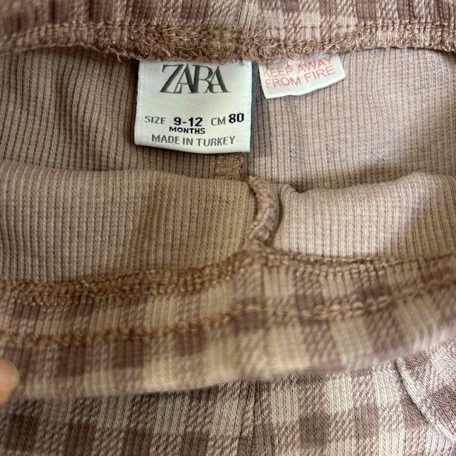 ZARA KIDS(ザラキッズ)のzarababy レギンス　セット キッズ/ベビー/マタニティのベビー服(~85cm)(パンツ)の商品写真