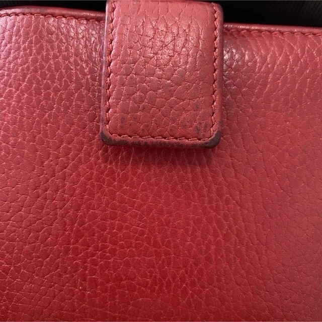 Gucci(グッチ)のGUCCI 財布　二つ折り　レッド　赤 レディースのファッション小物(財布)の商品写真