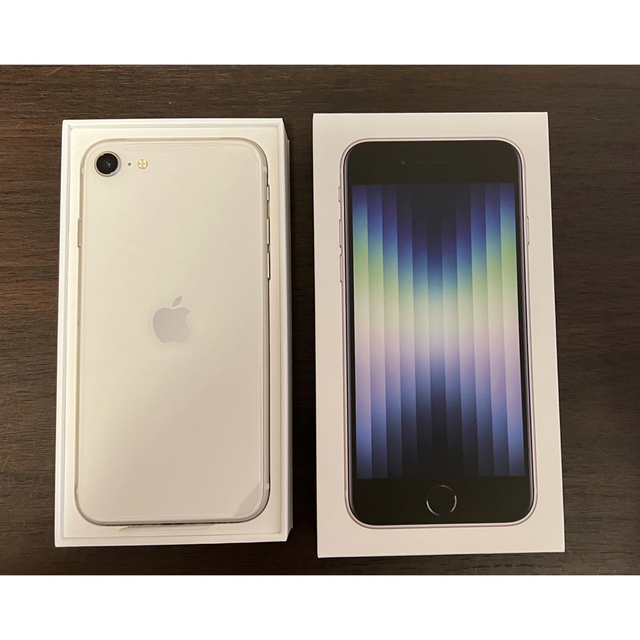 Apple iPhone SE 128GB 第3世代  未使用