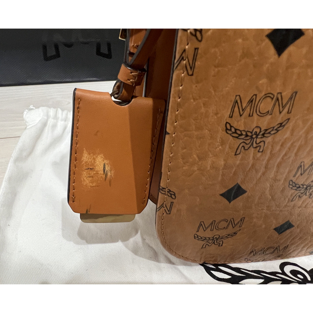 MCM(エムシーエム)のMCMヴィセトスショルダーバッグ レディースのバッグ(ショルダーバッグ)の商品写真