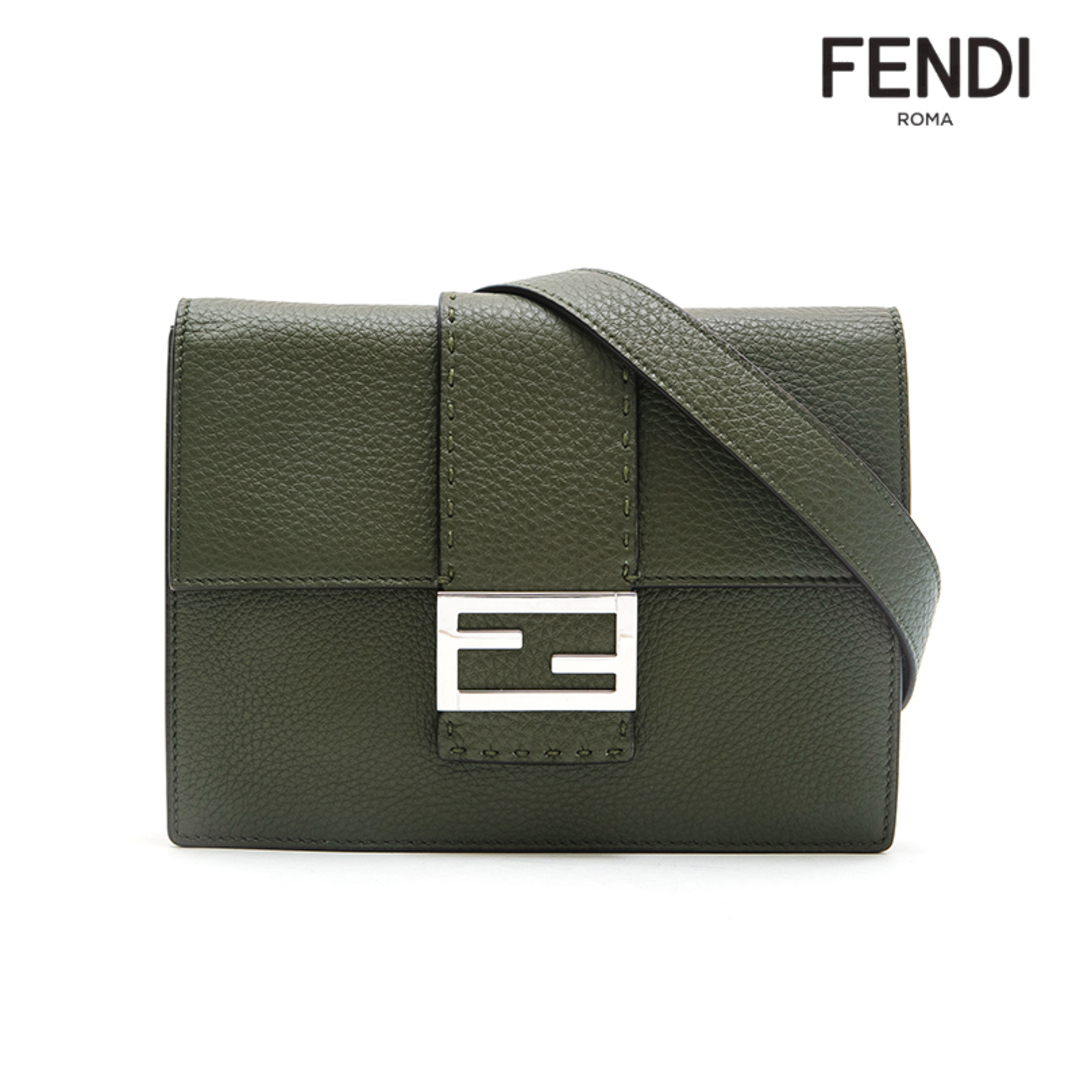 フェンディ FENDI フラットバケット ミディアム ショルダーバッグ