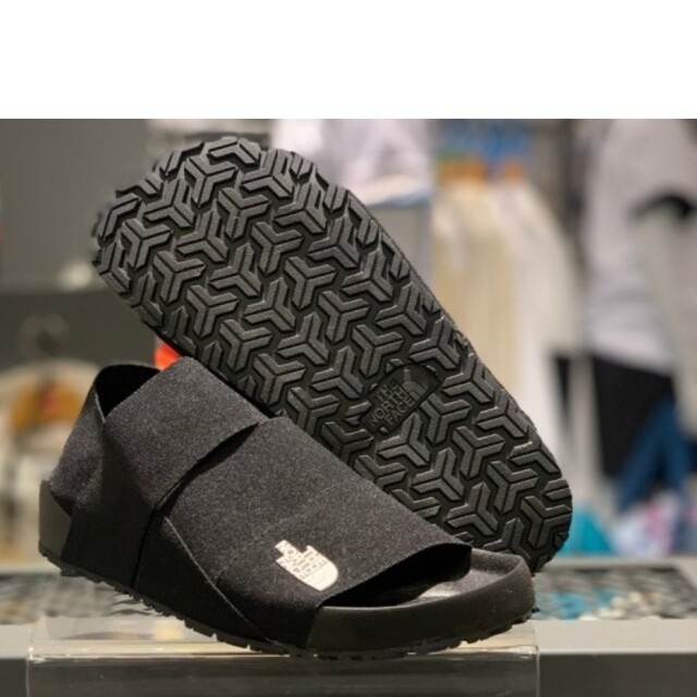 THE NORTH FACE(ザノースフェイス)のTHE NORTH FACE　ノースフェイス　新品　タグ付き　サンダル　2８cm メンズの靴/シューズ(サンダル)の商品写真