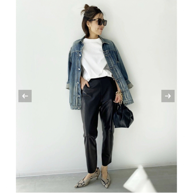 L'Appartement DEUXIEME CLASSE(アパルトモンドゥーズィエムクラス)の【RAW+/ロゥタス】Leather Cropped Pants レディースのパンツ(クロップドパンツ)の商品写真