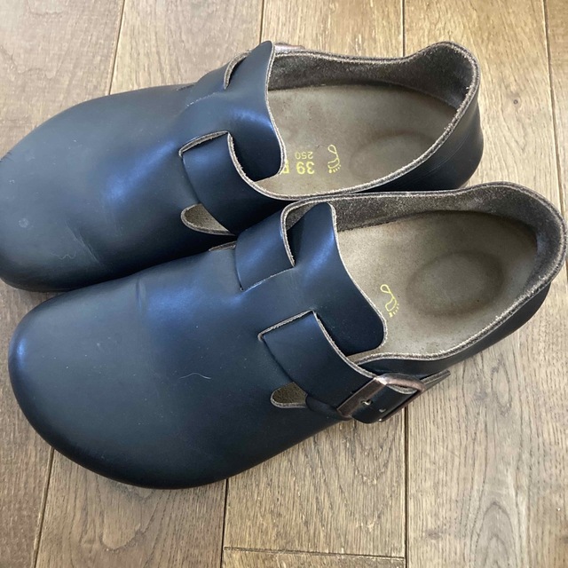 BIRKENSTOCK(ビルケンシュトック)のBIRKENSTOCK 25cm レディースの靴/シューズ(その他)の商品写真