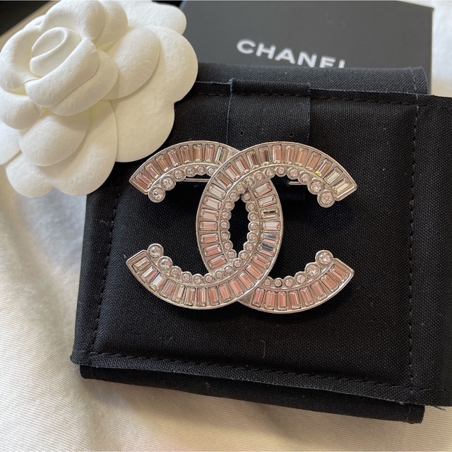 CHANEL シャネル　ココマーク ブローチ　23S