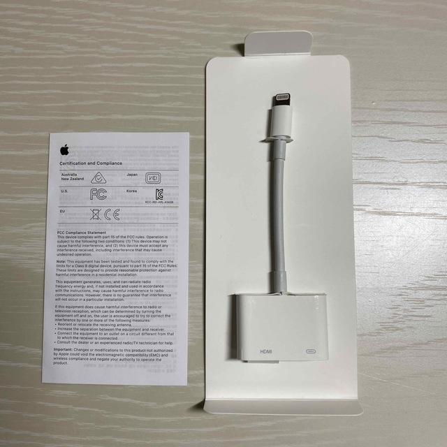Apple(アップル)のApple Lightning Digital AVアダプタ スマホ/家電/カメラのPC/タブレット(PC周辺機器)の商品写真