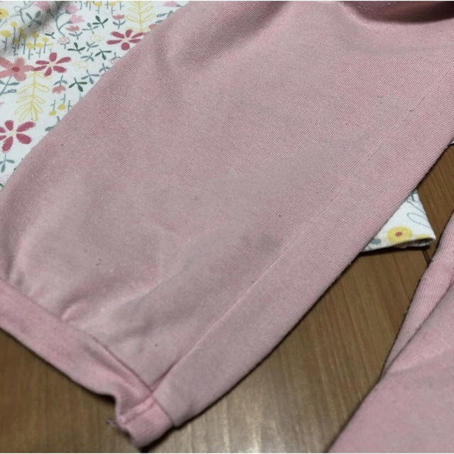 ユニクロパジャマ　2点おまとめ キッズ/ベビー/マタニティのキッズ服女の子用(90cm~)(パジャマ)の商品写真