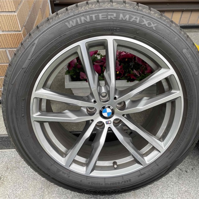 BMW G20,G21 3シリーズ用ランフラットスタッドレスタイヤセット