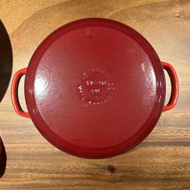 LE CREUSET(ルクルーゼ)のル・クルーゼ　鍋　24センチ インテリア/住まい/日用品のキッチン/食器(鍋/フライパン)の商品写真