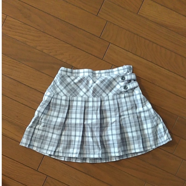 COMME CA ISM(コムサイズム)のコムサイズム　チェック　ミニ　スカート キッズ/ベビー/マタニティのキッズ服女の子用(90cm~)(スカート)の商品写真