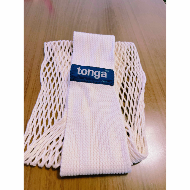 tonga(トンガ)のtonga ベビーホルダー ナチュラル L キッズ/ベビー/マタニティの外出/移動用品(抱っこひも/おんぶひも)の商品写真