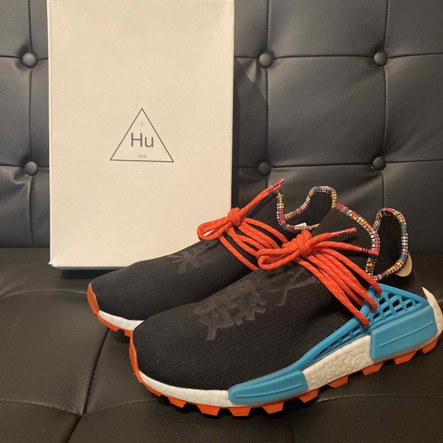 ファレル×アディダス NMD HU ソーラーパック