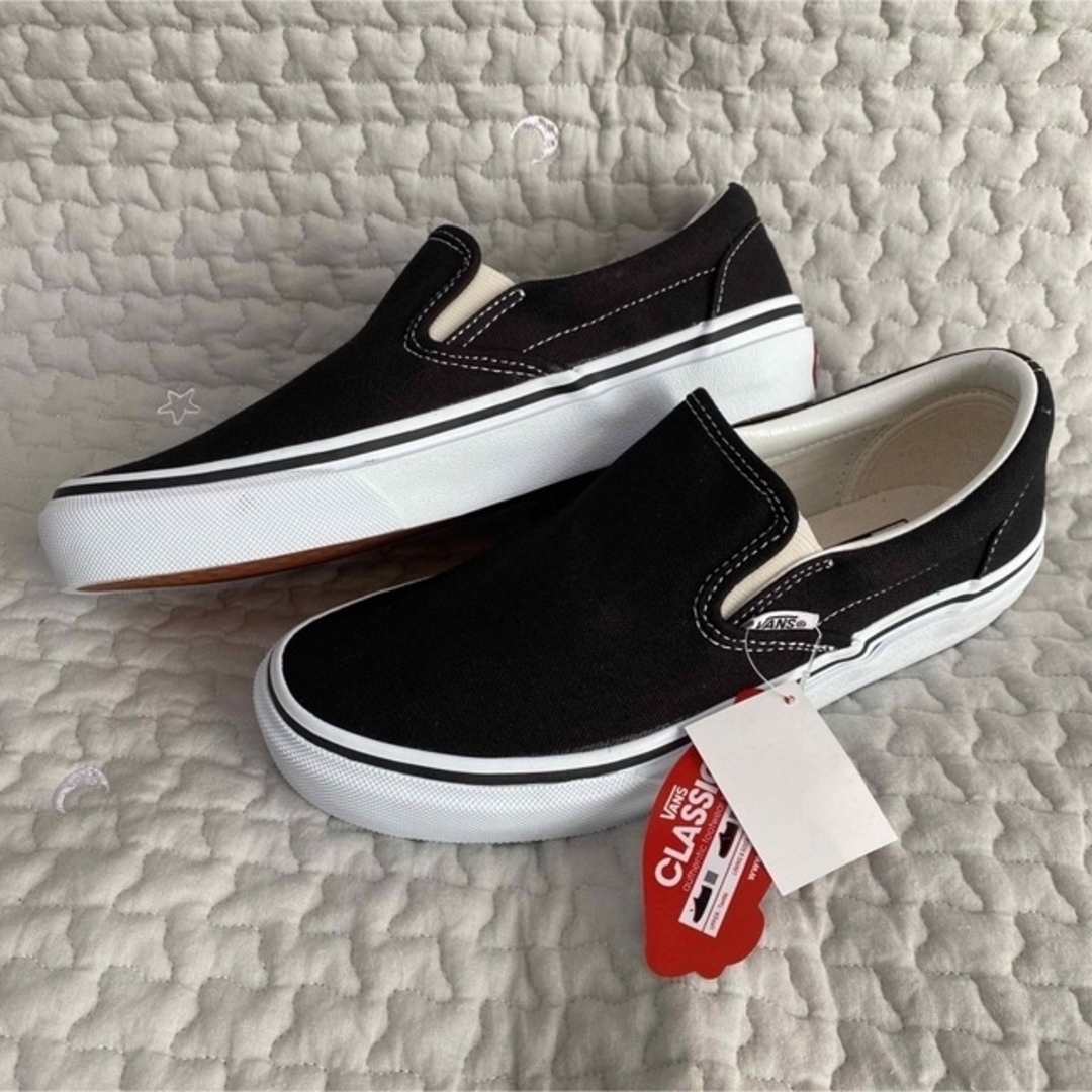 VANS(ヴァンズ)のVANS スリッポン　23.5㎝　未使用 レディースの靴/シューズ(スニーカー)の商品写真