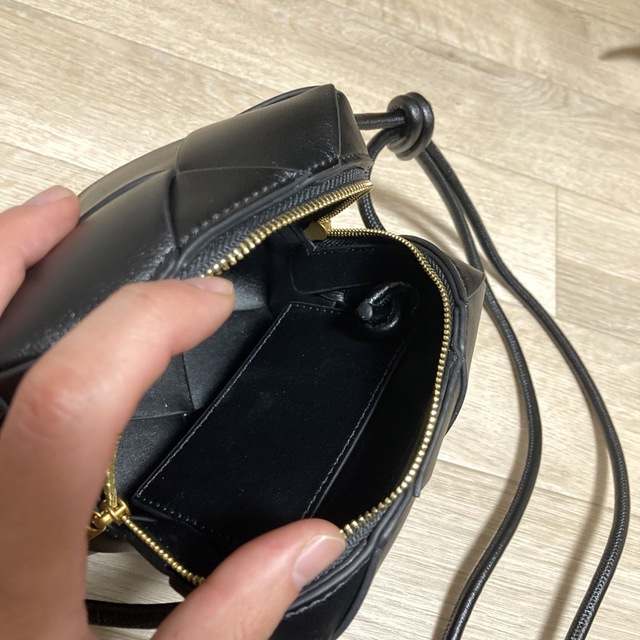 ショルダーバッグ レザー 牛革 ポシェット ミニバッグ 韓国 編み込み