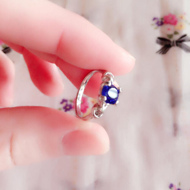 flower(フラワー)のブルーの石のvintage⑅◡̈*ピンキーring💍 レディースのアクセサリー(リング(指輪))の商品写真