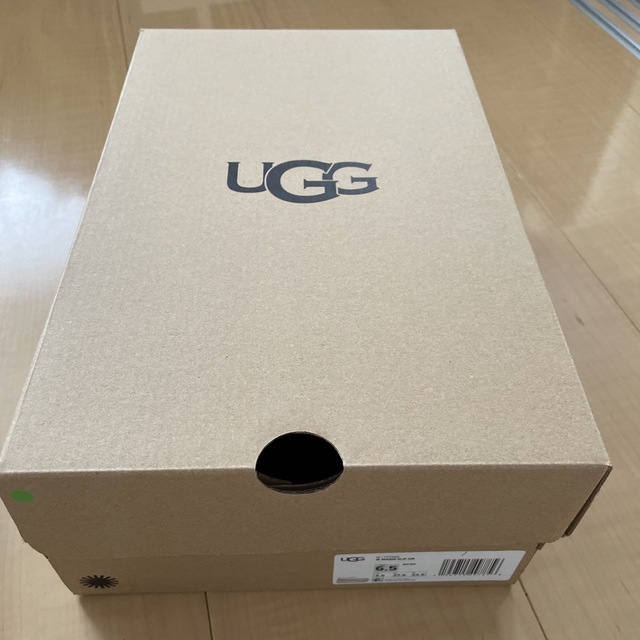 UGG(アグ)の【UGG】スリッポン レディースの靴/シューズ(スリッポン/モカシン)の商品写真