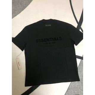 フィアオブゴッド(FEAR OF GOD)の新作FOG Essentials 両面ロゴ  Tシャツ ブラック S(Tシャツ/カットソー(半袖/袖なし))