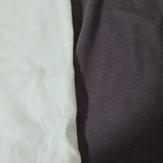新品　プティマイン　袖フリル　Tシャツ　白とチャコールセット　110 キッズ/ベビー/マタニティのキッズ服女の子用(90cm~)(Tシャツ/カットソー)の商品写真