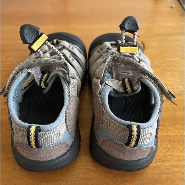 KEEN(キーン)のKEEN キーン サンダル　17センチ キッズ/ベビー/マタニティのキッズ靴/シューズ(15cm~)(サンダル)の商品写真