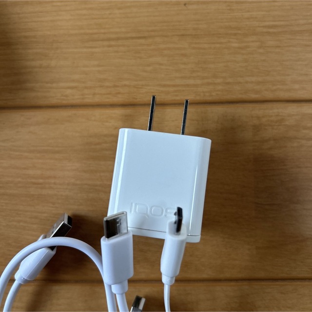 IQOS3DUO 2.4plus 充電器　その他まとめていろいろ☆ メンズのファッション小物(タバコグッズ)の商品写真