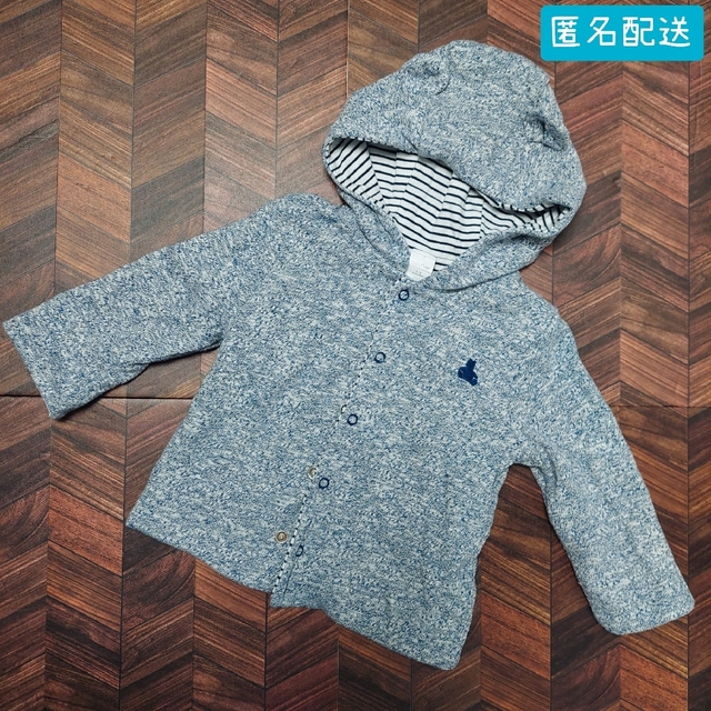 babyGAP(ベビーギャップ)のbabyGAP リバーシブル くま　パーカー キッズ/ベビー/マタニティのベビー服(~85cm)(カーディガン/ボレロ)の商品写真