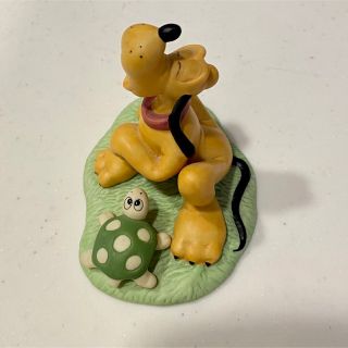 ディズニー(Disney)のディズニー　プルート ♡ 置き物(陶器)(置物)