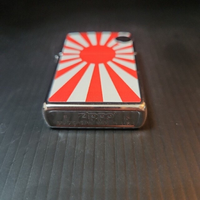 ZIPPO(ジッポー)の日章旗　新品未使用　ジッポライター メンズのファッション小物(タバコグッズ)の商品写真