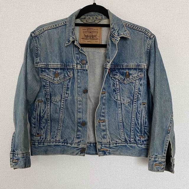 Levi's - 【レア】ヴィンテージ クロップド丈デニムジャケットの Levi's - 【レア】ヴィンテージ クロップド丈デニムジャケットの