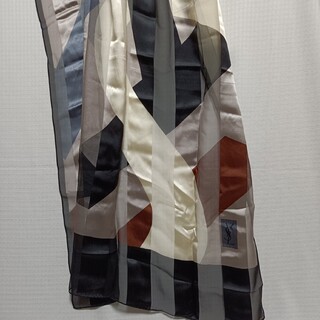 イヴサンローラン(Yves Saint Laurent)のイブサンローラン　スカーフ(バンダナ/スカーフ)